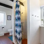 Nyaraló In With 4 Bedrooms, Sauna And Wifi